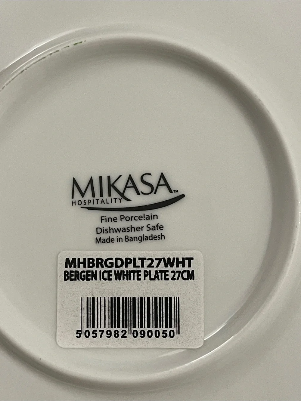Mikasa simple white